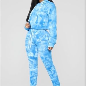 What A Trip Jogging Set